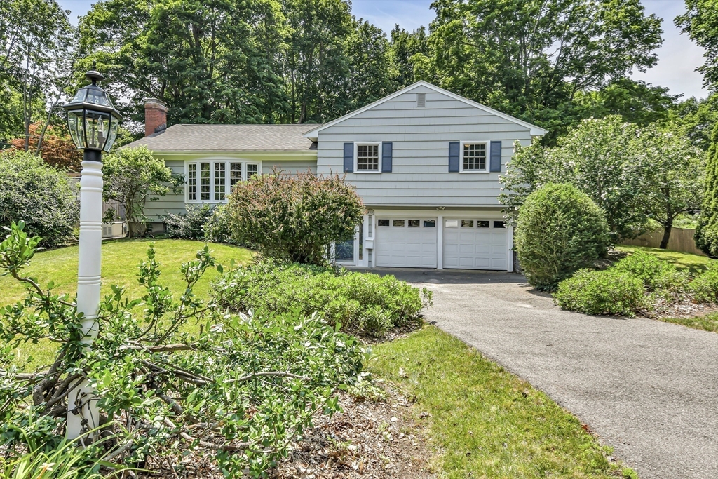 315 Hale St in Beverly