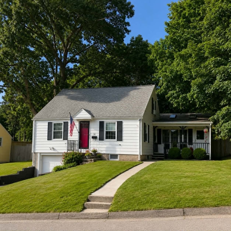 18 Hunnewell Rd in Worcester