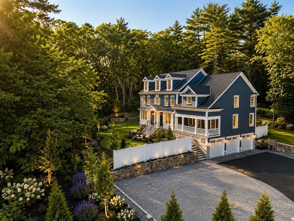 20 Shuttleworth Place in Dedham