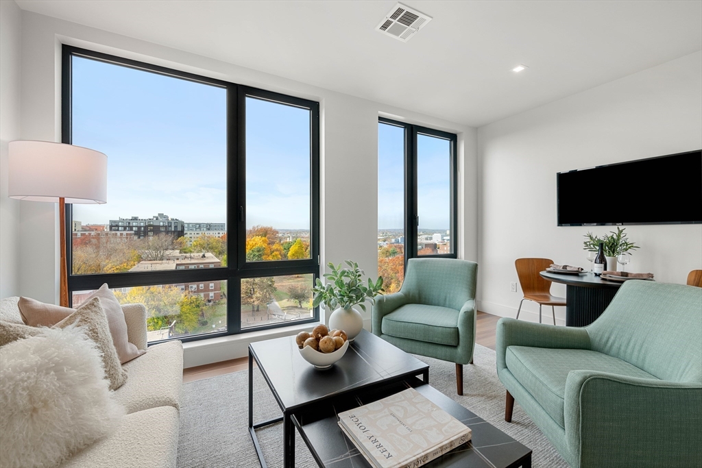 1515 Commonwealth Ave #504 in Brighton
