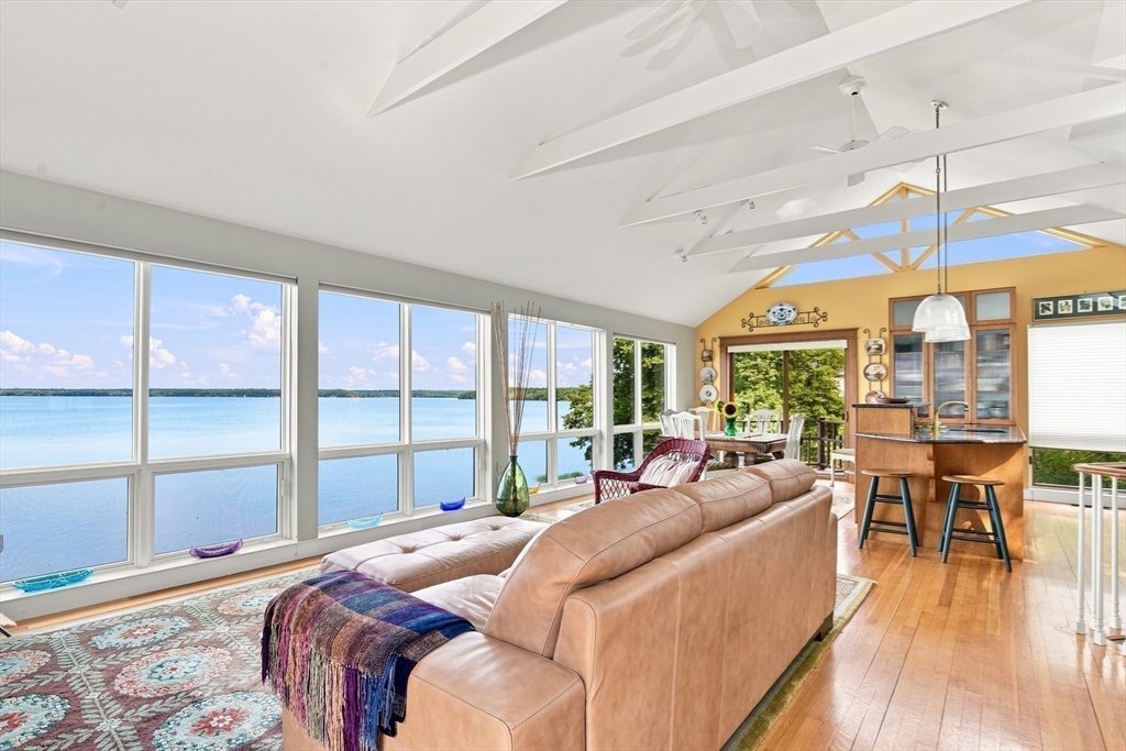 15 Pine Blf in Lakeville