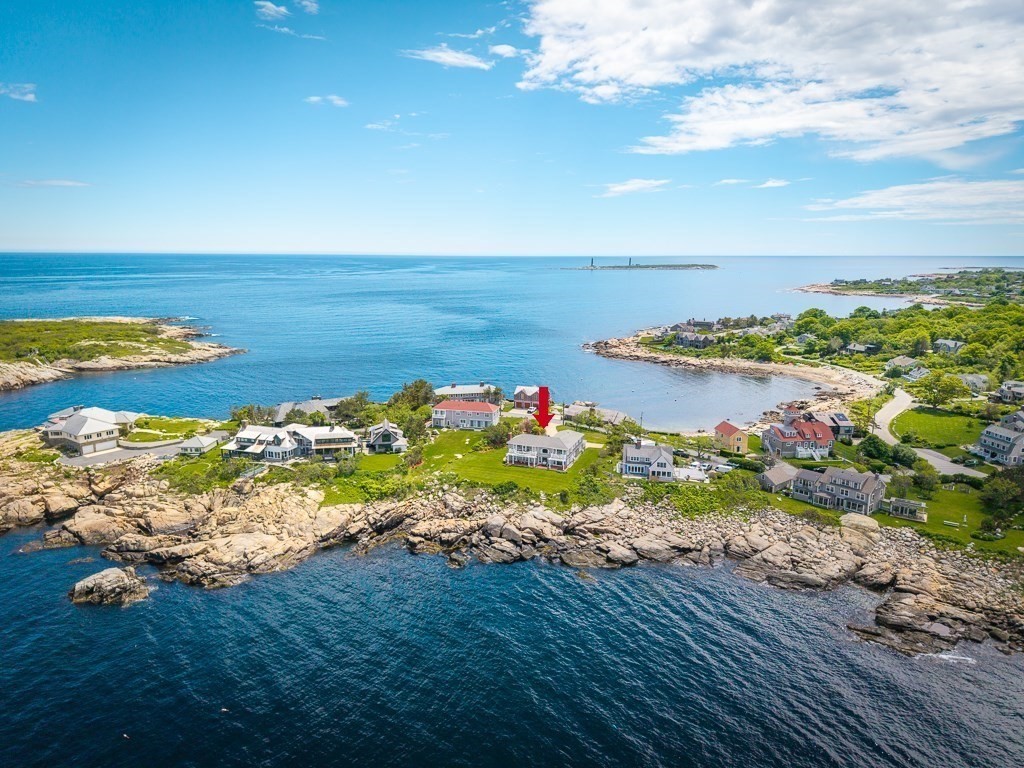 5 Gap Head Rd in Rockport