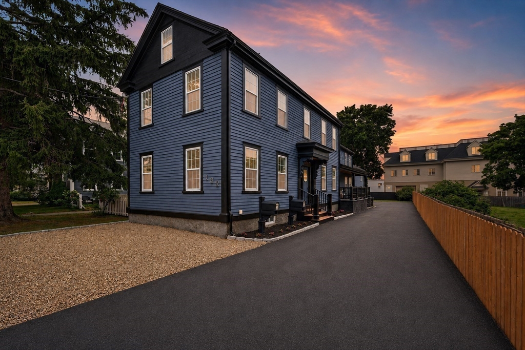 162 High St in Danvers