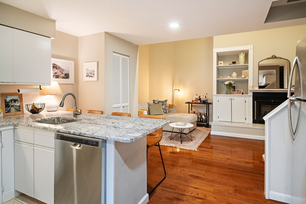 356-358 Main St #12 in Charlestown