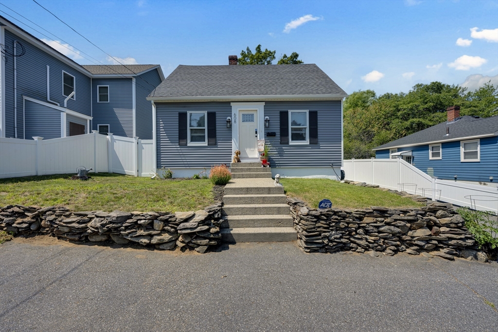 608 Abbott Ave in Leominster