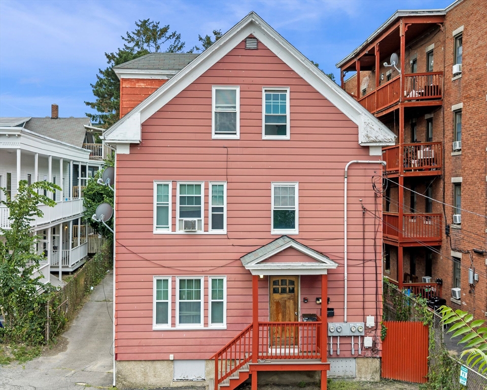 15 1/2 Palmer in Salem