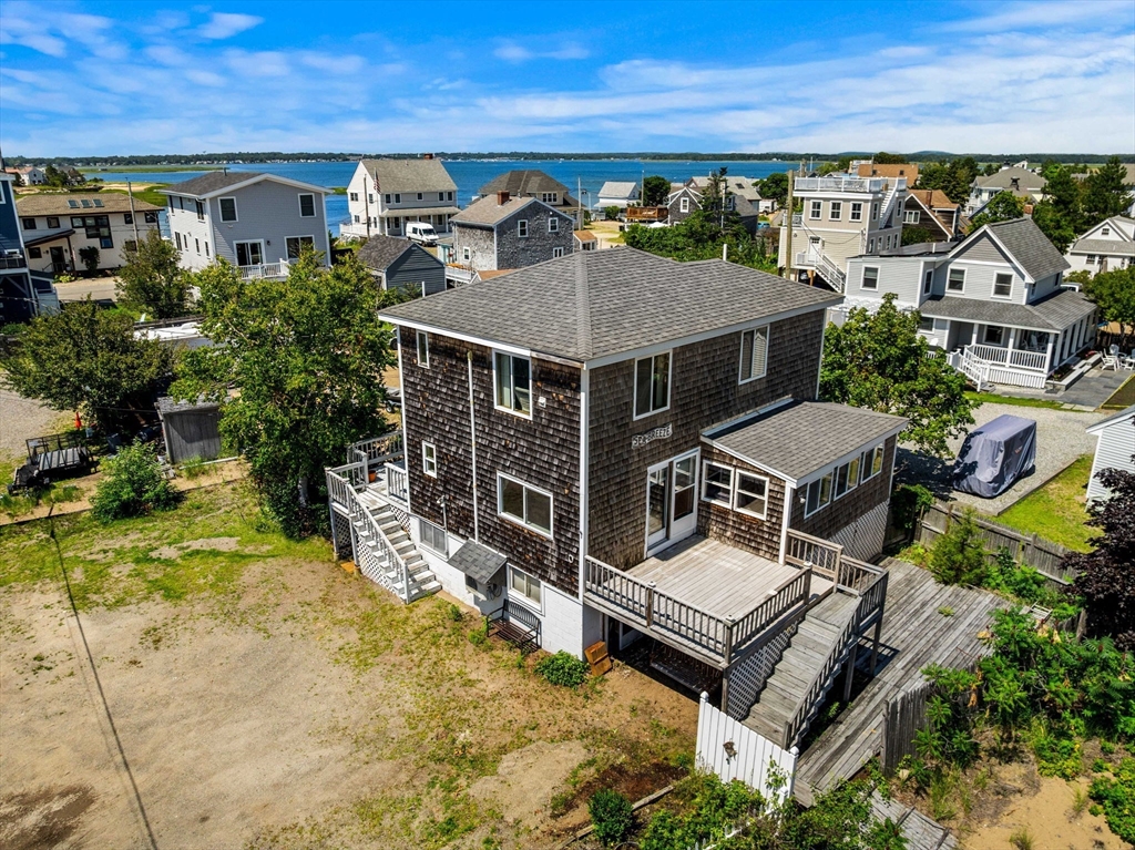 10 70th street in Newburyport