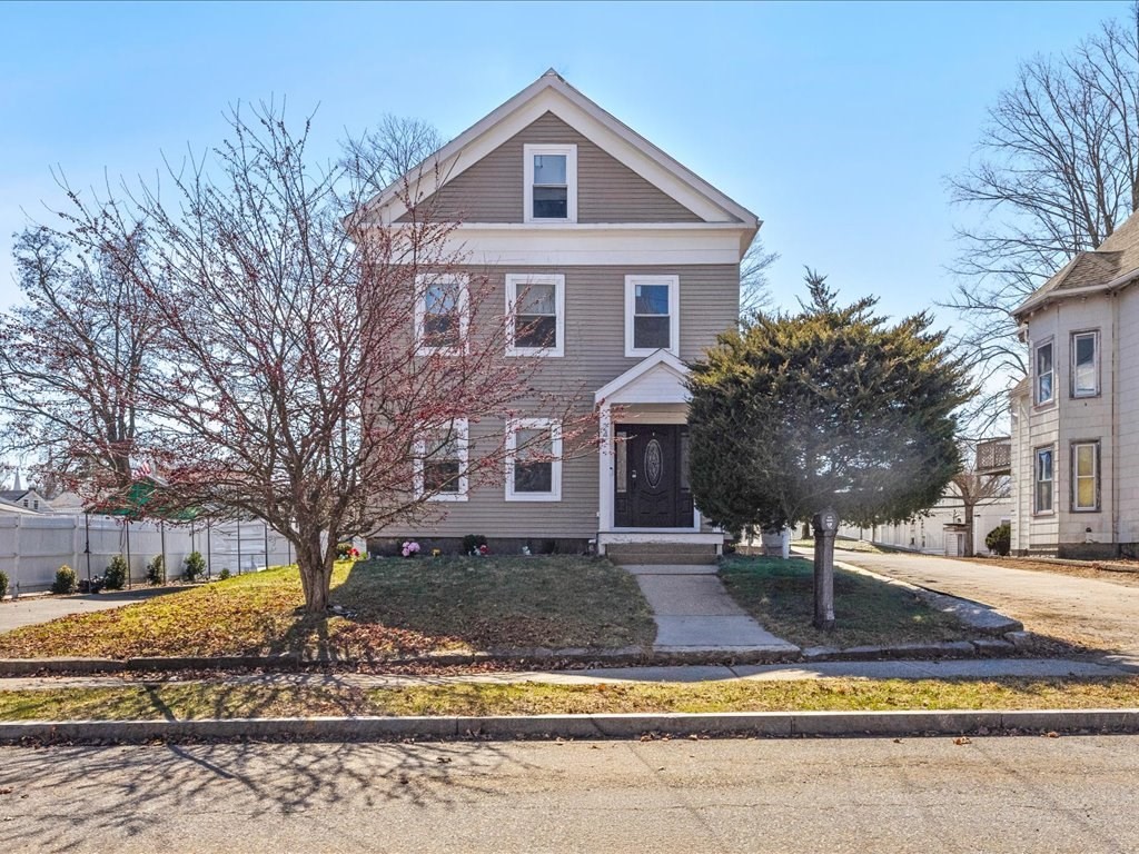 24 Summer St in Westborough