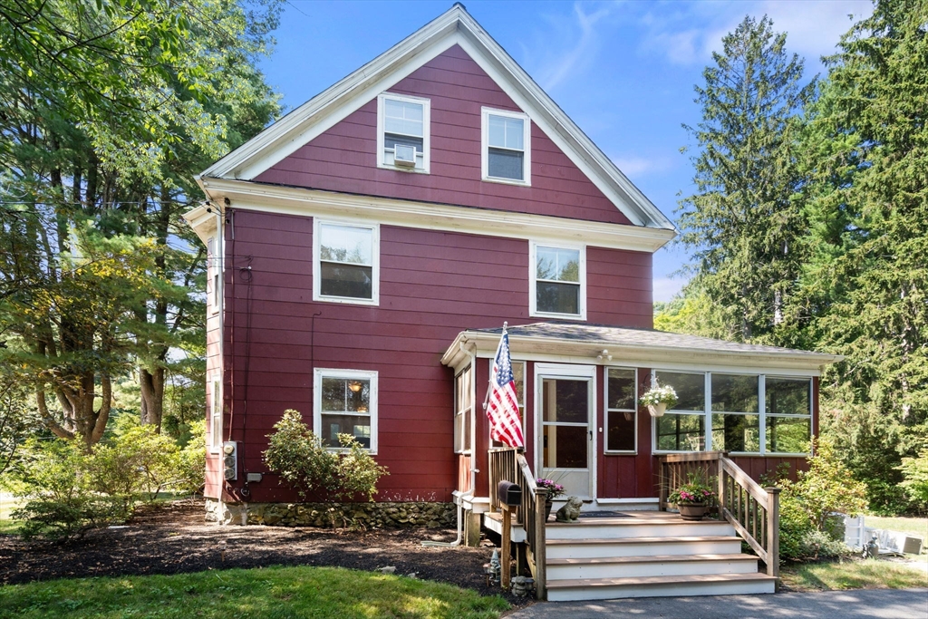 15 Morningside Dr in Walpole