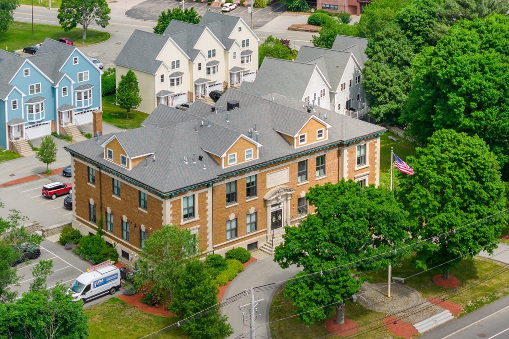 203 Middle St #5 in East Weymouth
