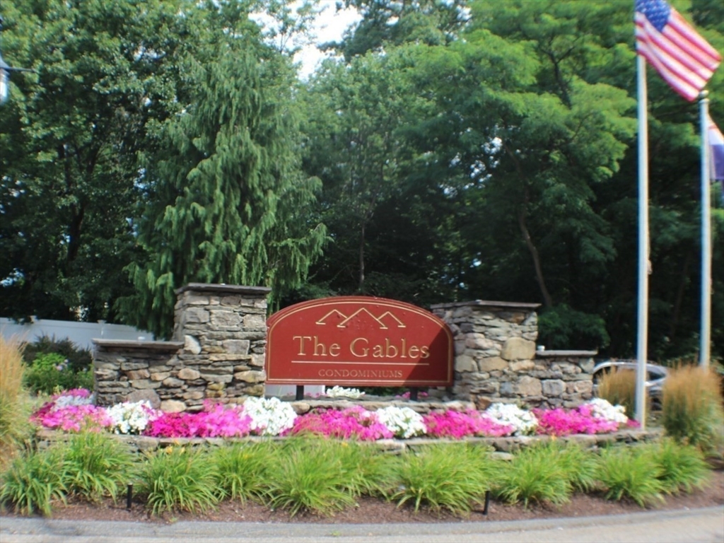 309 Hampton Way #309 in Abington