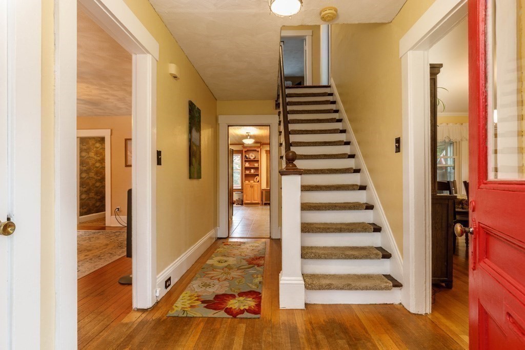 27 Elm Street in Leominster