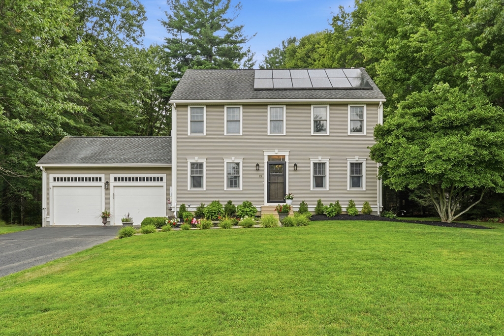21 Wildflower Dr in Sutton