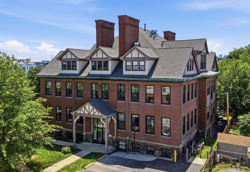 220 Spencer Ave #104 in Chelsea