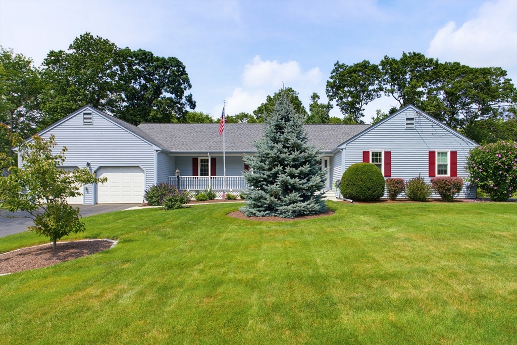 110 Colonial Road in North Attleboro