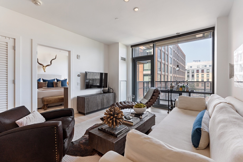 32 Traveler St #413 in Boston