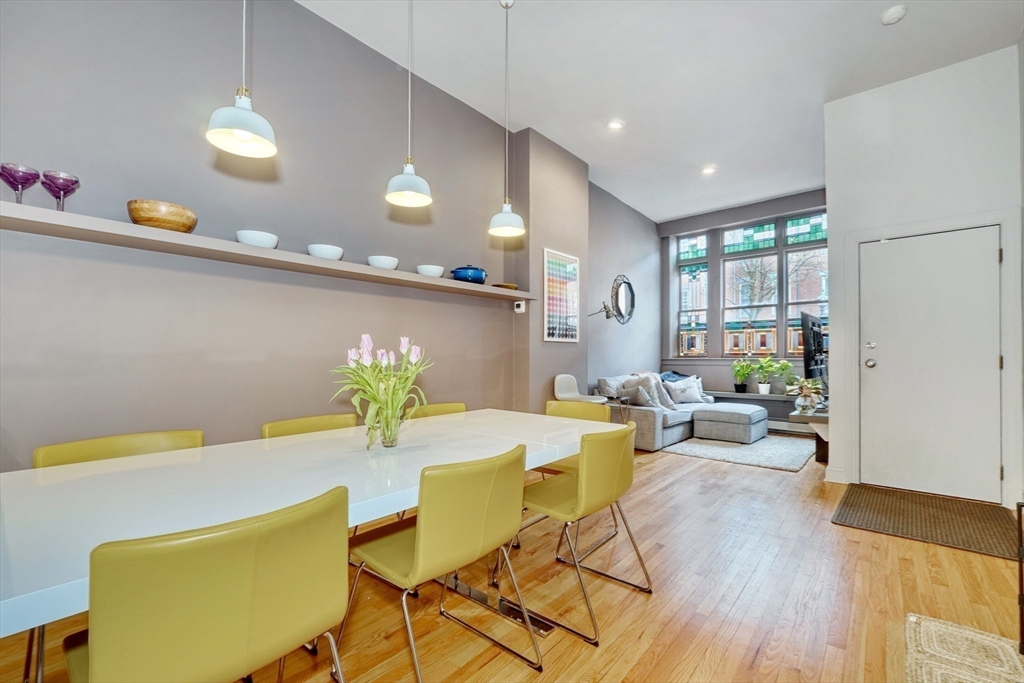 70 Clarendon St #A in Boston