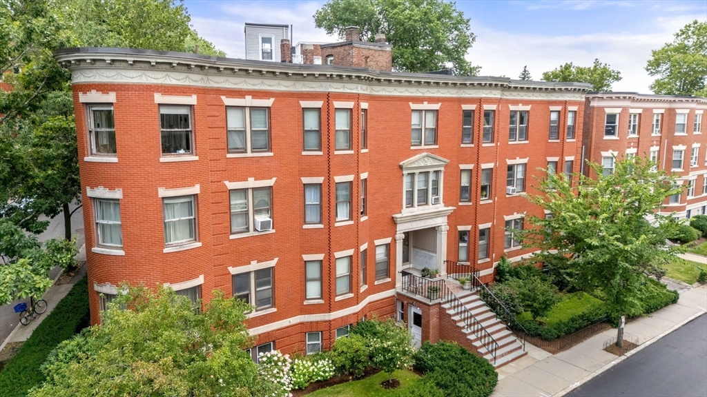 16 Garrison Road #7A in Brookline