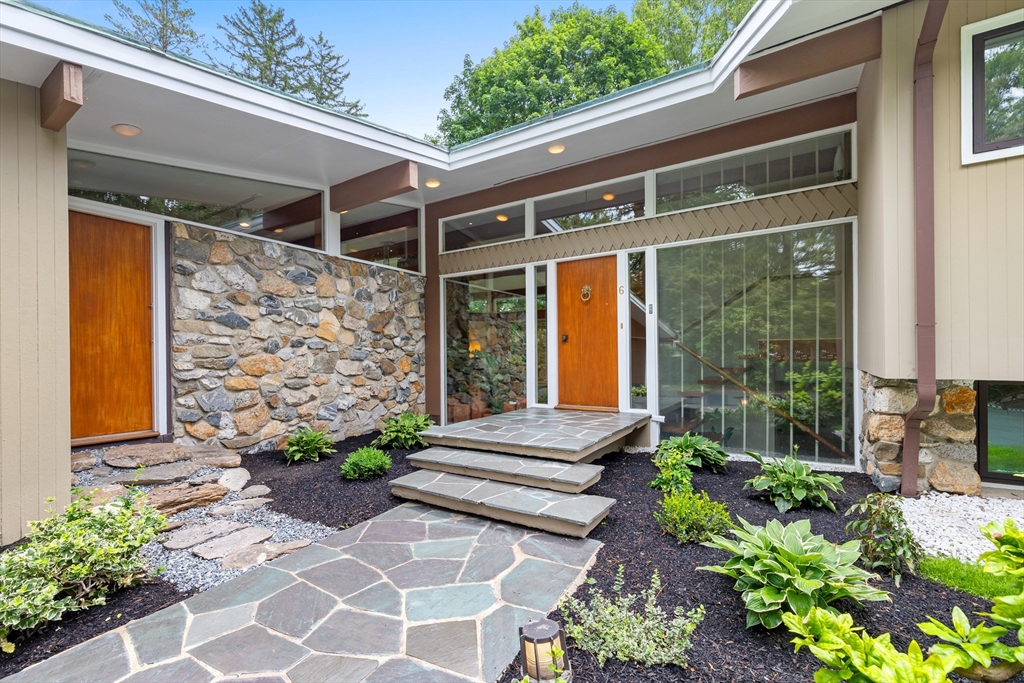6 Porter Rd in Andover