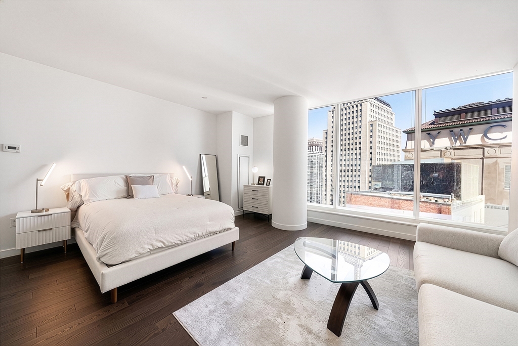 430 Stuart Street #1518 in Boston