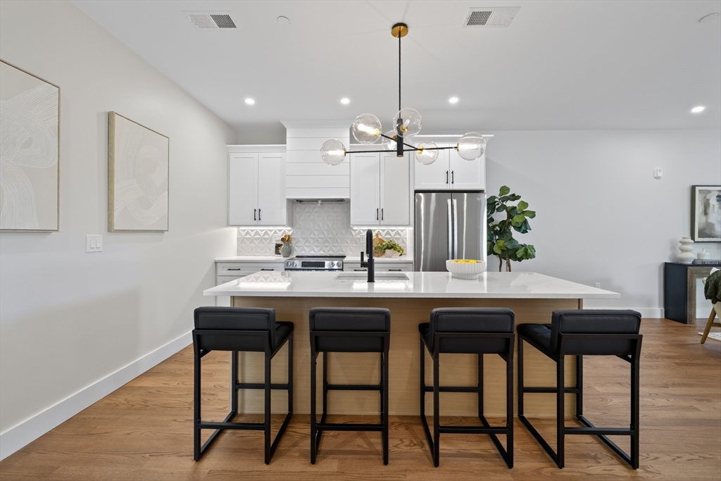 2 Readfield Place #1 in Roxbury