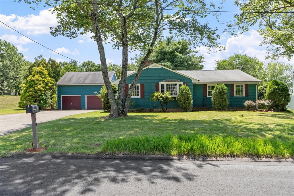 5 Noel Road in Andover