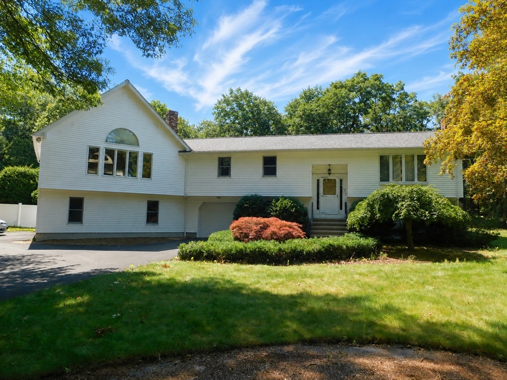621 Marshall St in Holliston