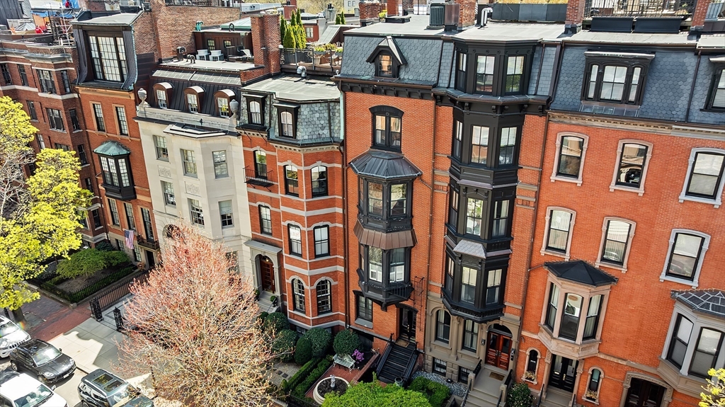 14 Marlborough St in Boston