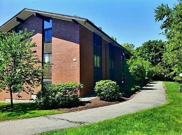 5 Longwood Drive #205 in Andover