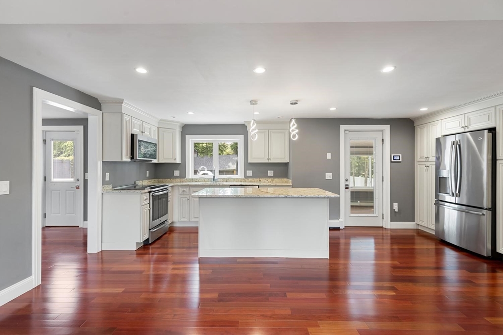 90 Strawberry Lane in Abington