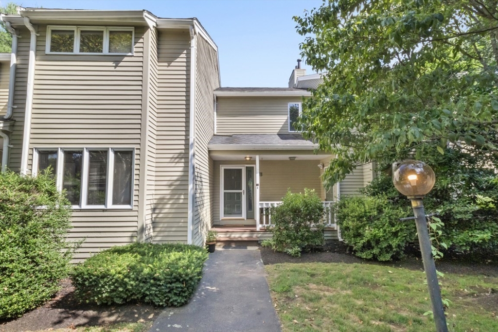 28 Pemberton St #B in Walpole