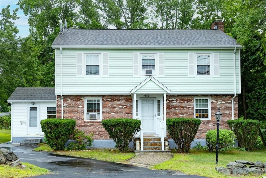 54 River St in Billerica