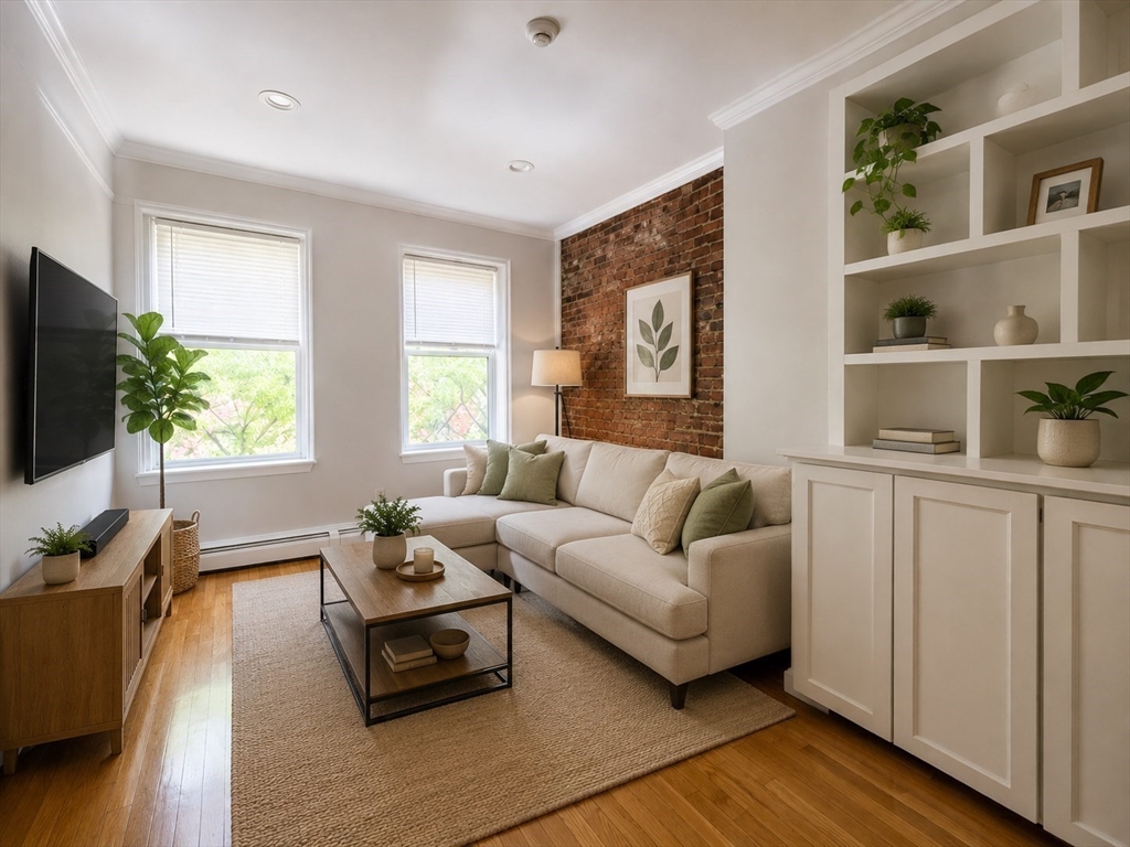61 Phillips St #3 in Boston