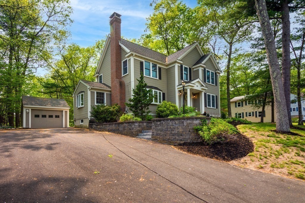 132 Central St in North Reading