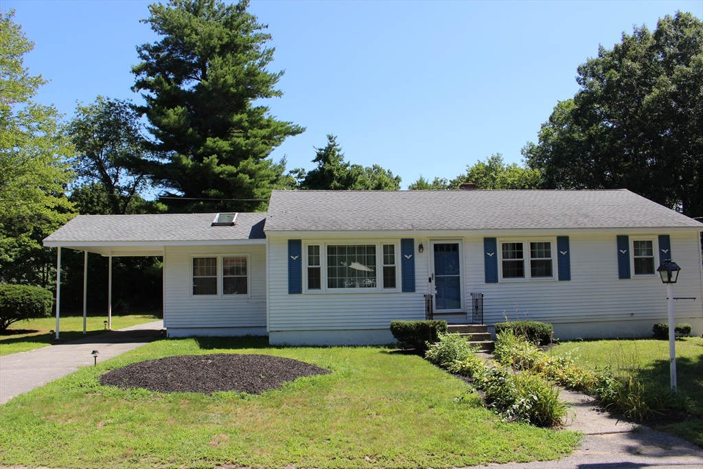 206 Debbie Drive in Leominster
