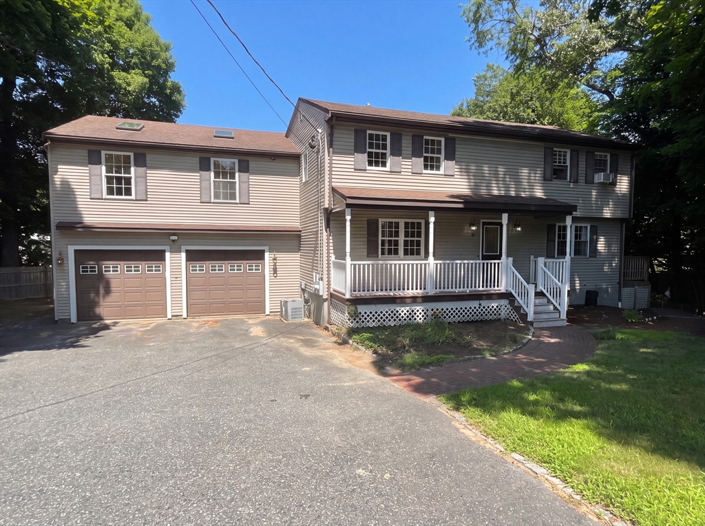 661 Main St #661 in Millis