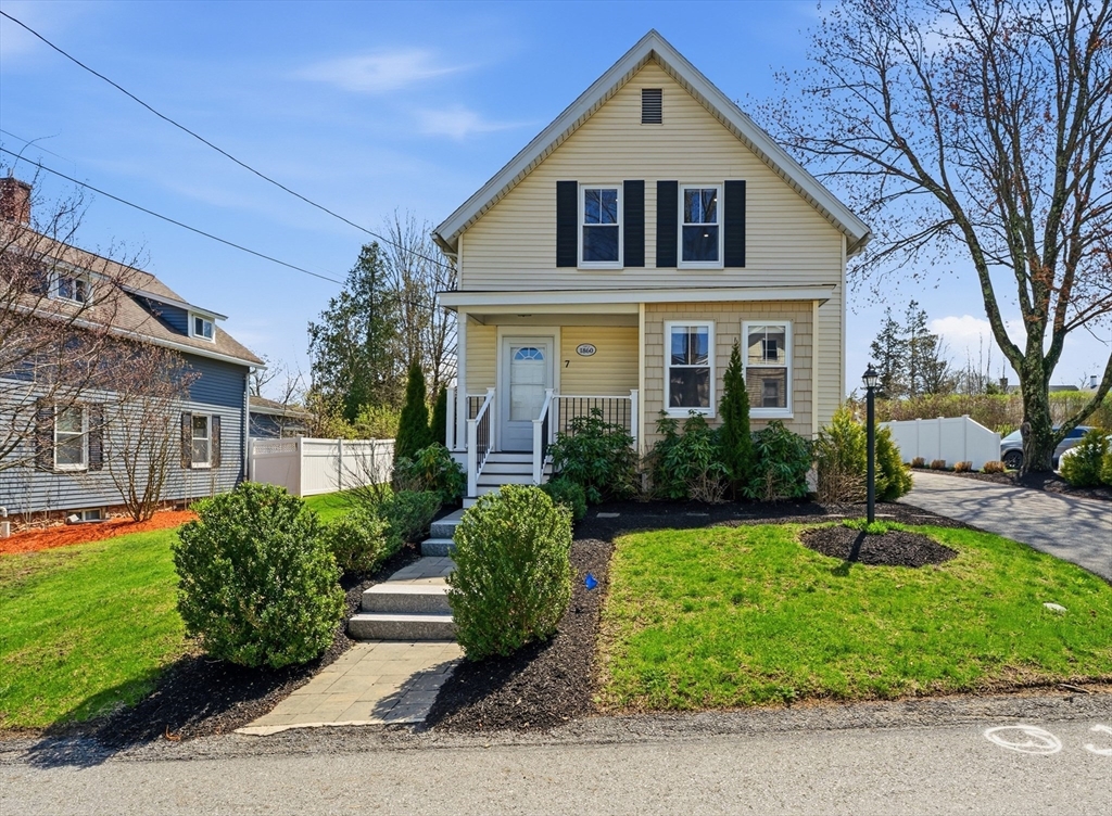 7 Cherry Street in Fayville