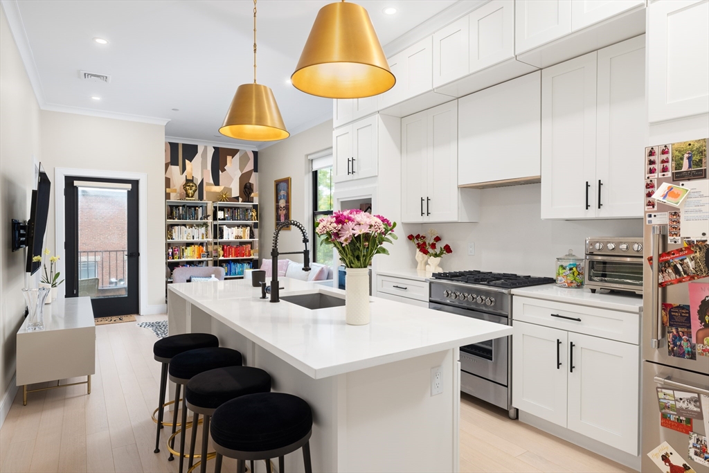 3 S Whitney Street #7 in Roxbury Crossing
