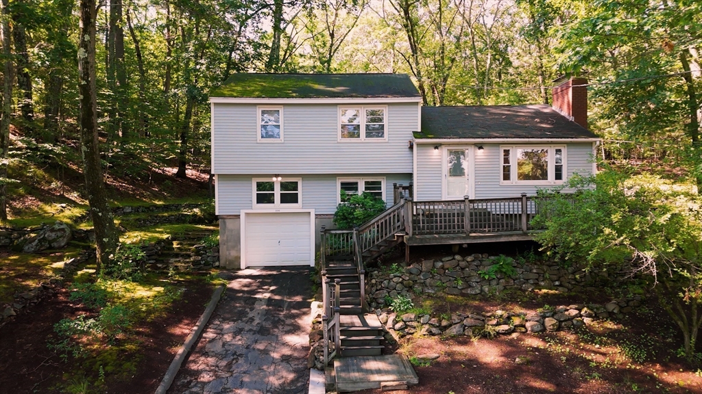 336 Ipswich Rd in Boxford