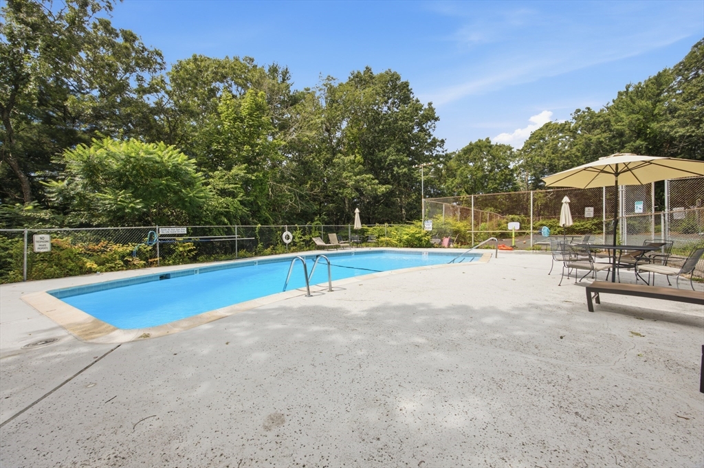 207 Samoset St #B19 in Plymouth