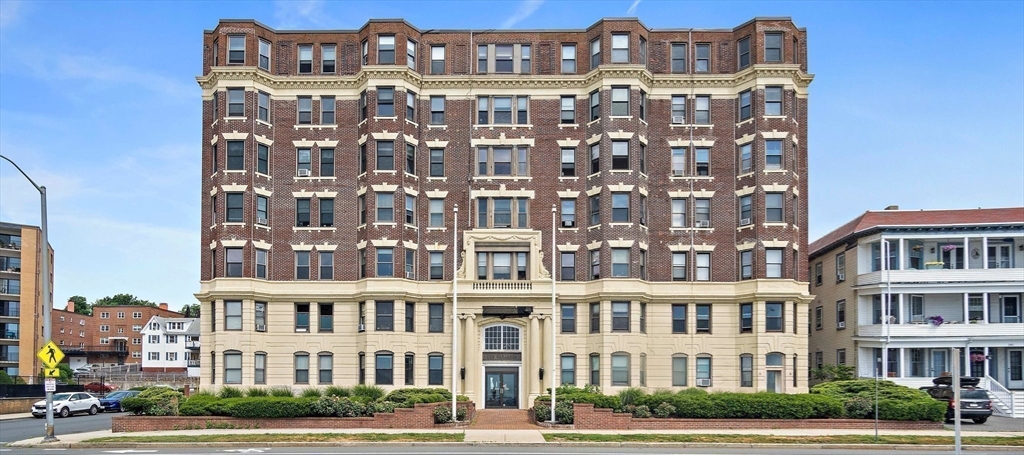 285 Lynn Shore #706 in Lynn