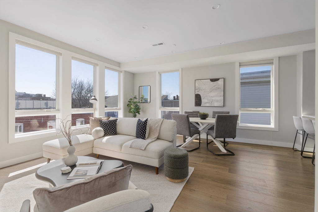 17 Chestnut #3 in Jamaica Plain