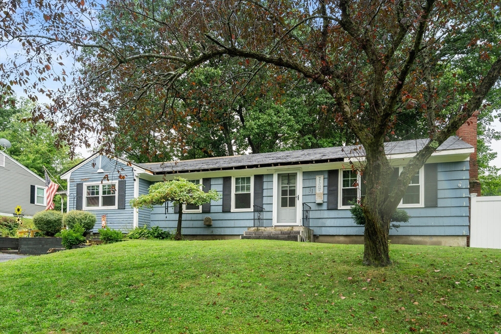 31 Helen Dr in West Boylston