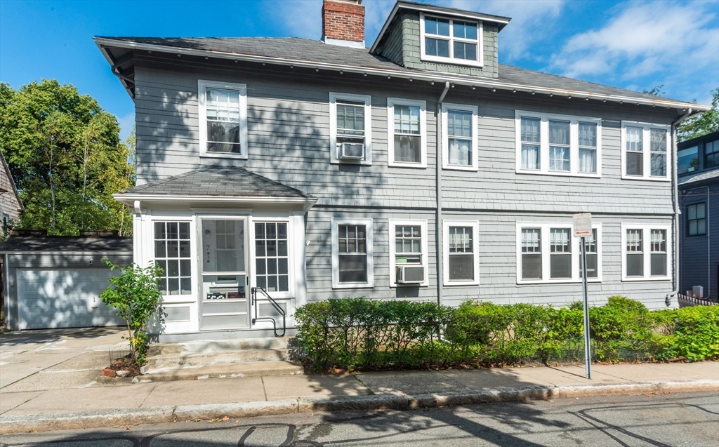 9 Goodman Rd in Cambridge