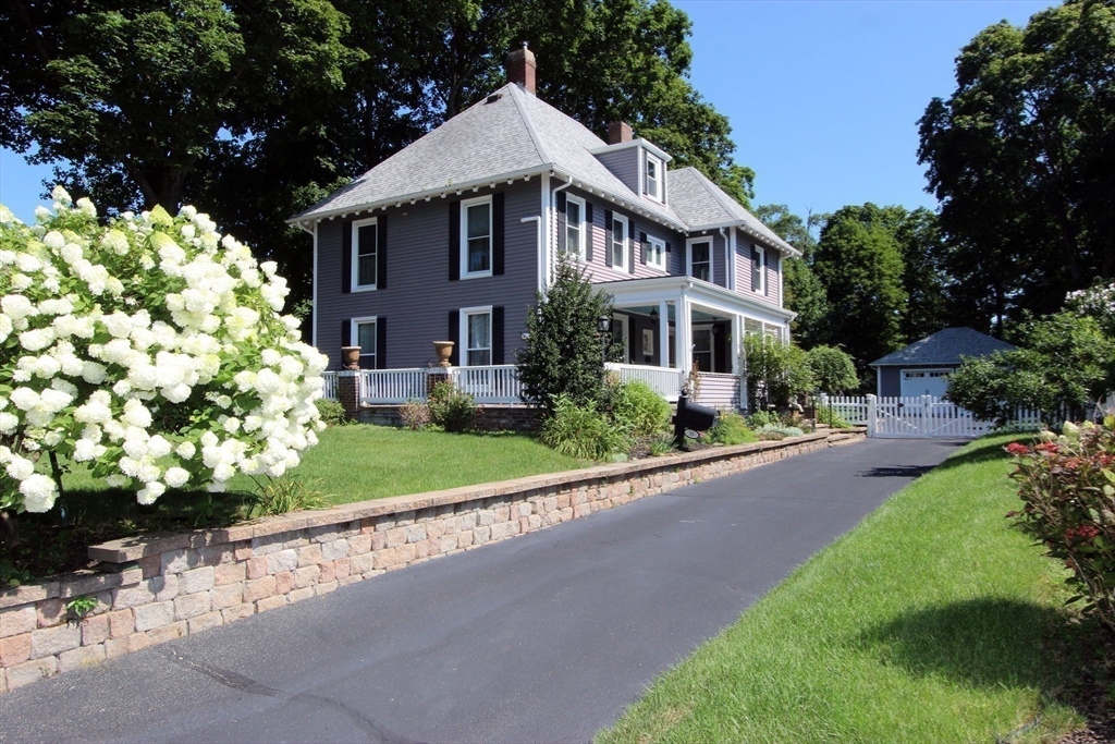 35 Peirce Street in Middleboro