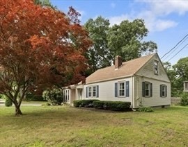 105 Patterson St in Attleboro