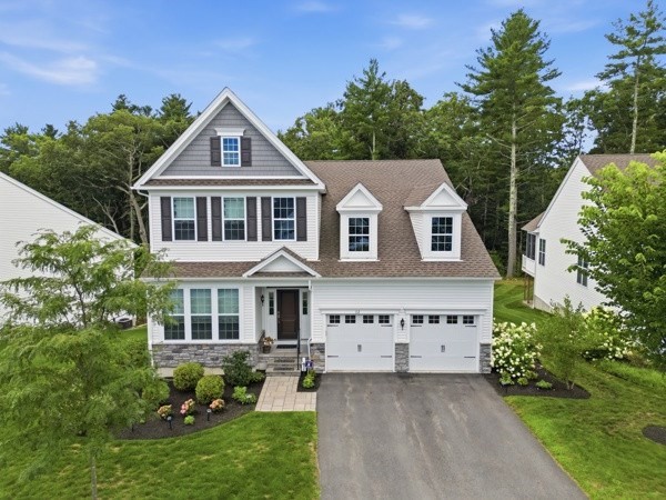 112 Glen Ellen Blvd #112 in Millis