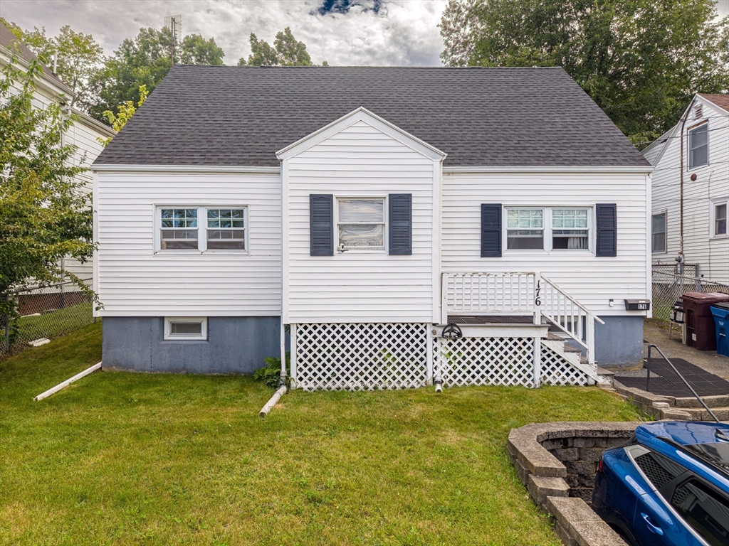 176 Reservoir Ave in Revere