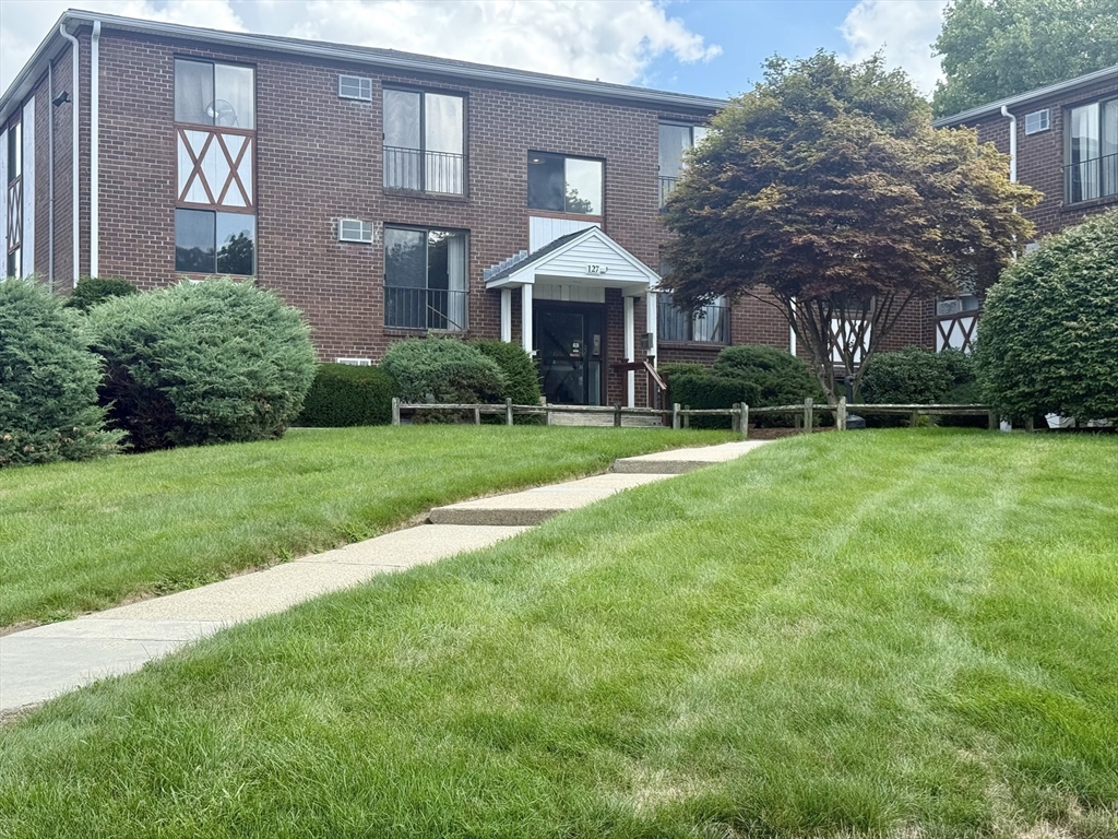 127 King St #209 in Franklin