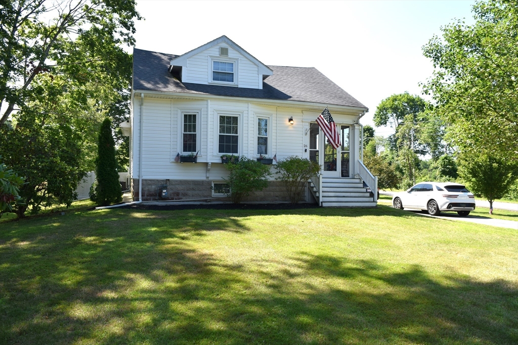 26 Cross St in West Bridgewater